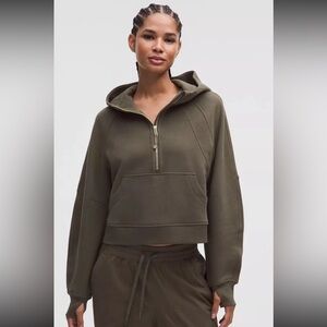 *NWT* Lululemon Athletica Scuba Women's Hoodie